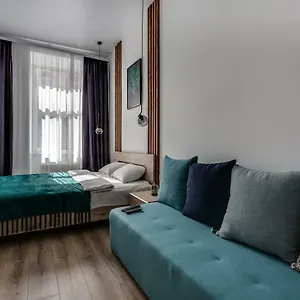  Апартаменты Romantic Apartments-near Opera House 5/4